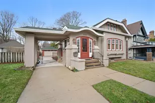 3443 N Maryland Ave, Milwaukee, WI 53211 - Photo 3