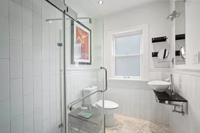 3443 N Maryland Ave, Milwaukee, WI 53211 - Photo 15