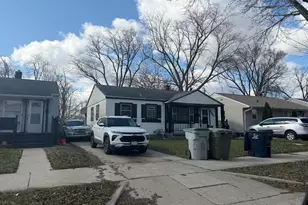 2927 W Carmen Ave, Milwaukee, WI 53209 - Photo 1