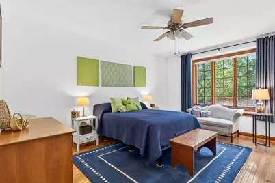 8623 S Country Club Dr, Franklin, WI 53132 - Photo 15