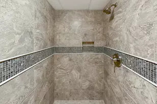 8623 S Country Club Dr, Franklin, WI 53132 - Photo 35