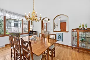 8623 S Country Club Dr, Franklin, WI 53132 - Photo 7