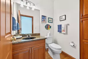 8623 S Country Club Dr, Franklin, WI 53132 - Photo 19