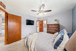 4386 S Honey Creek Dr, Greenfield, WI 53220 - Photo 17