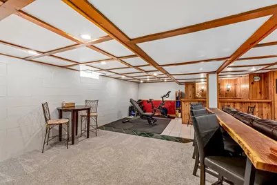 4386 S Honey Creek Dr, Greenfield, WI 53220 - Photo 21