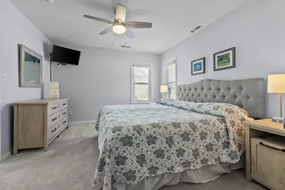 562  Gatewood Dr, Twin Lakes, WI 53181 - Photo 23