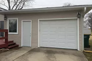 562 Gatewood Dr, Twin Lakes, WI 53181 - Photo 35