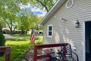 562 Gatewood Dr, Twin Lakes, WI 53181 - Photo 37