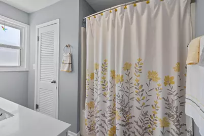 562  Gatewood Dr, Twin Lakes, WI 53181 - Photo 31