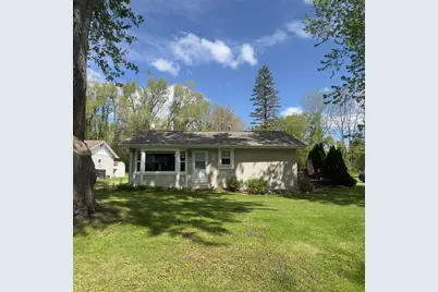 562  Gatewood Dr, Twin Lakes, WI 53181 - Photo 3