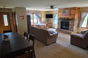 2817 Jones St, Delavan, WI 53115 - Photo 5