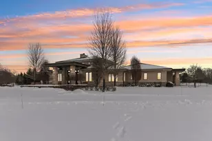 14 White Tail Ln, Oconomowoc Lake, WI 53066 - Photo 1