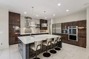 14 White Tail Ln, Oconomowoc Lake, WI 53066 - Photo 17