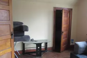 2022 W Keefe Ave, Milwaukee, WI 53206 - Photo 9