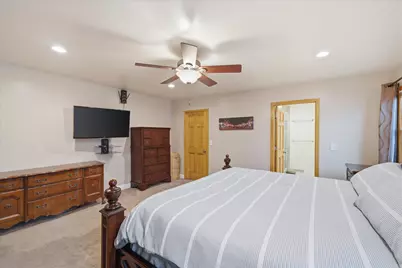 795 S Main St, Saukville, WI 53080 - Photo 17