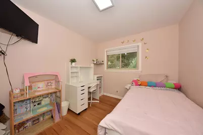 10723 W Rohr Ave, Milwaukee, WI 53225 - Photo 15