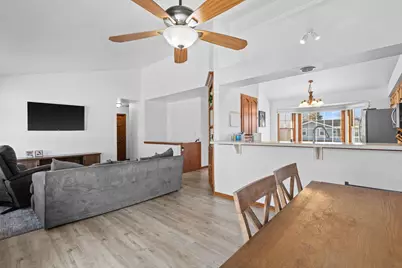 5804  69th St, Kenosha, WI 53142 - Photo 9