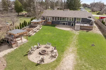 2530 N River Rd, Racine, WI 53185 - Photo 5