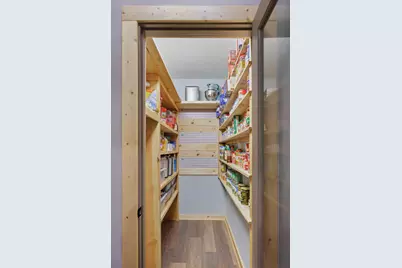 2530 N River Rd, Racine, WI 53185 - Photo 13