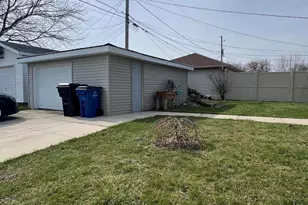 1854 Jupiter Ave, Racine, WI 53404 - Photo 3