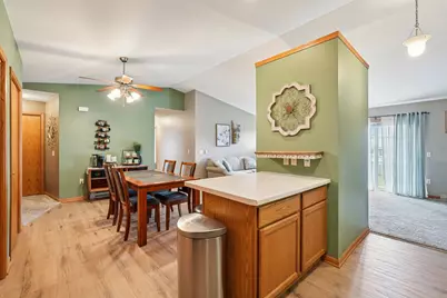 1421  Watercress Cir, West Bend, WI 53095 - Photo 7