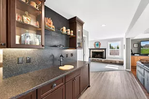 711 Waters Edge Rd, Racine, WI 53402 - Photo 7