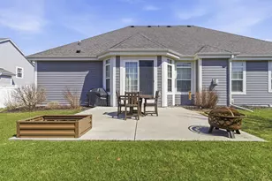 W47N863 Bobolink Ave, Cedarburg, WI 53012 - Photo 35