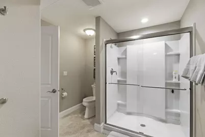 W47N863  Bobolink Ave, Cedarburg, WI 53012 - Photo 25