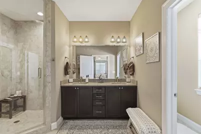 W47N863  Bobolink Ave, Cedarburg, WI 53012 - Photo 15