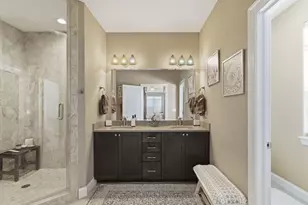 W47N863 Bobolink Ave, Cedarburg, WI 53012 - Photo 15