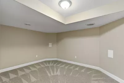 W47N863  Bobolink Ave, Cedarburg, WI 53012 - Photo 31