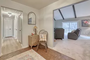 2324 W Cumberland Ct, Mequon, WI 53092 - Photo 21