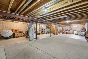 1936 Foxcroft Ln, Waukesha, WI 53189 - Photo 57