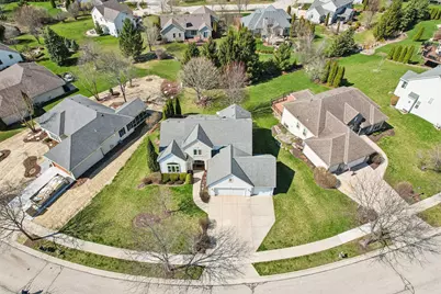 1936  Foxcroft Ln, Waukesha, WI 53189 - Photo 25