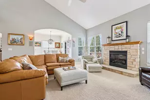 1936 Foxcroft Ln, Waukesha, WI 53189 - Photo 37