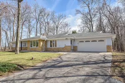 W290N9582  Deer Ln, Merton, WI 53017 - Photo 3