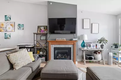 W206N16731  Blackberry Cir #1526, Jackson, WI 53037 - Photo 25