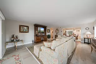 35 S Walworth Ave, Williams Bay, WI 53191 - Photo 9