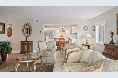 35 S Walworth Ave #401, Williams Bay, WI 53191 - Photo 9