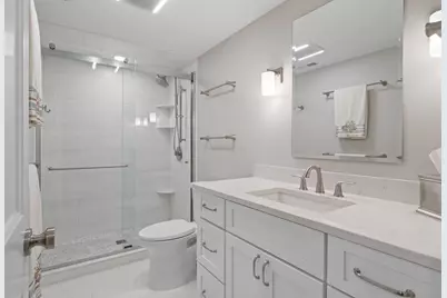 35 S Walworth Ave #401, Williams Bay, WI 53191 - Photo 15