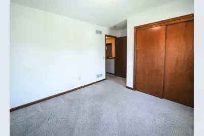 1040  Center St, Lake Mills, WI 53551 - Photo 15