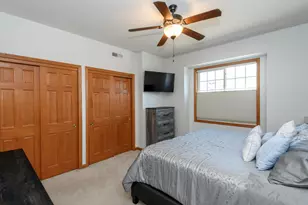 W397N5883 Autumn Woods Dr, Oconomowoc, WI 53066 - Photo 17