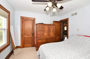 6807 S Pennsylvania Ave, Oak Creek, WI 53154 - Photo 11