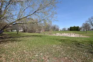 6807 S Pennsylvania Ave, Oak Creek, WI 53154 - Photo 27