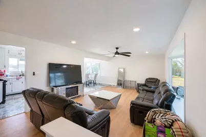 1100  Alfred St, Brookfield, WI 53005 - Photo 5