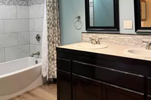 1000 Hayes Avenue, Racine, WI 53405 - Photo 9