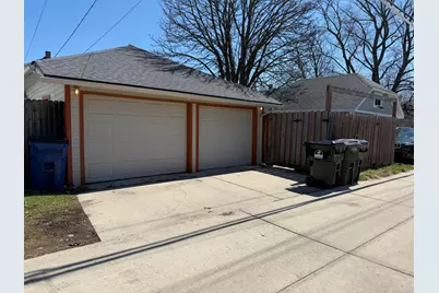 1000  Hayes Ave, Racine, WI 53405 - Photo 23