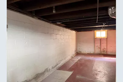 1000  Hayes Ave, Racine, WI 53405 - Photo 25