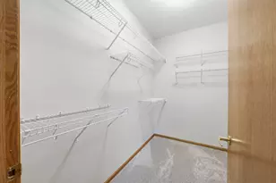 811 Cheyenne Ave, Grafton, WI 53024 - Photo 17