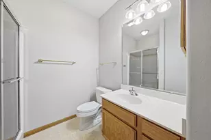 811 Cheyenne Ave, Grafton, WI 53024 - Photo 21